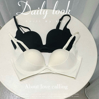 Cozy 小胸集中渾圓飽滿美胸無鋼圈內衣套裝 小胸集中 無鋼圈內衣