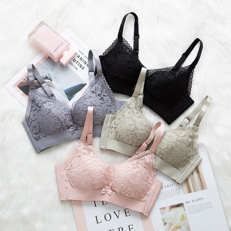 Cozy現貨 超級超級柔軟親膚棉舒適 深V爆乳集中款 性感蕾絲花朵小胸救星無鋼圈包覆副乳內衣