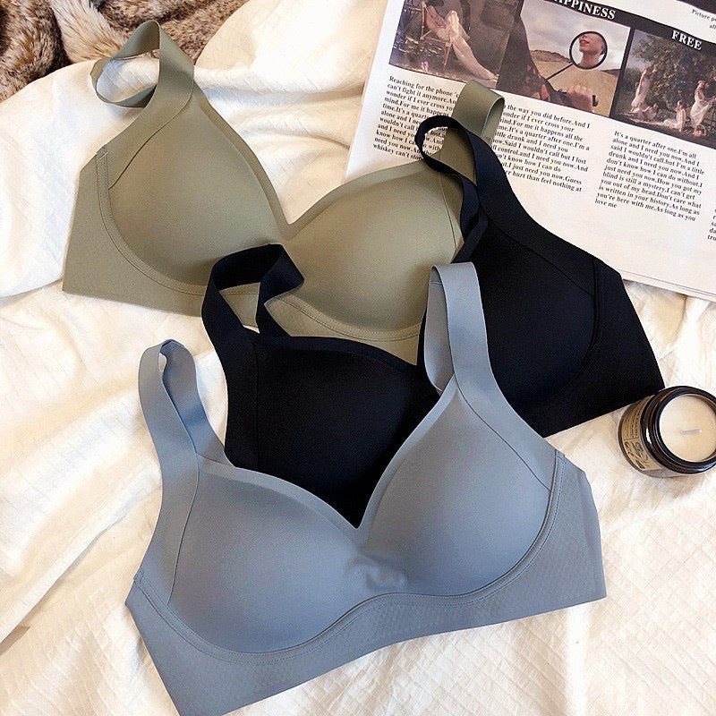 Cozy☁️軟QQ寬肩無痕集中無鋼圈仿生乳膠杯防下垂收副乳內衣