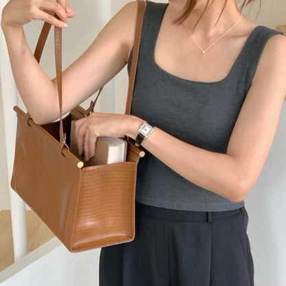 Cozy超彈！副乳bye寬肩彈力固定杯中長版bratop