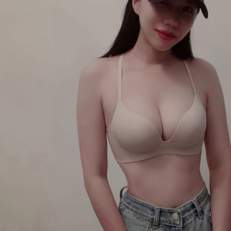 Cozy小胸集中無痕裸感交叉美背bra內衣