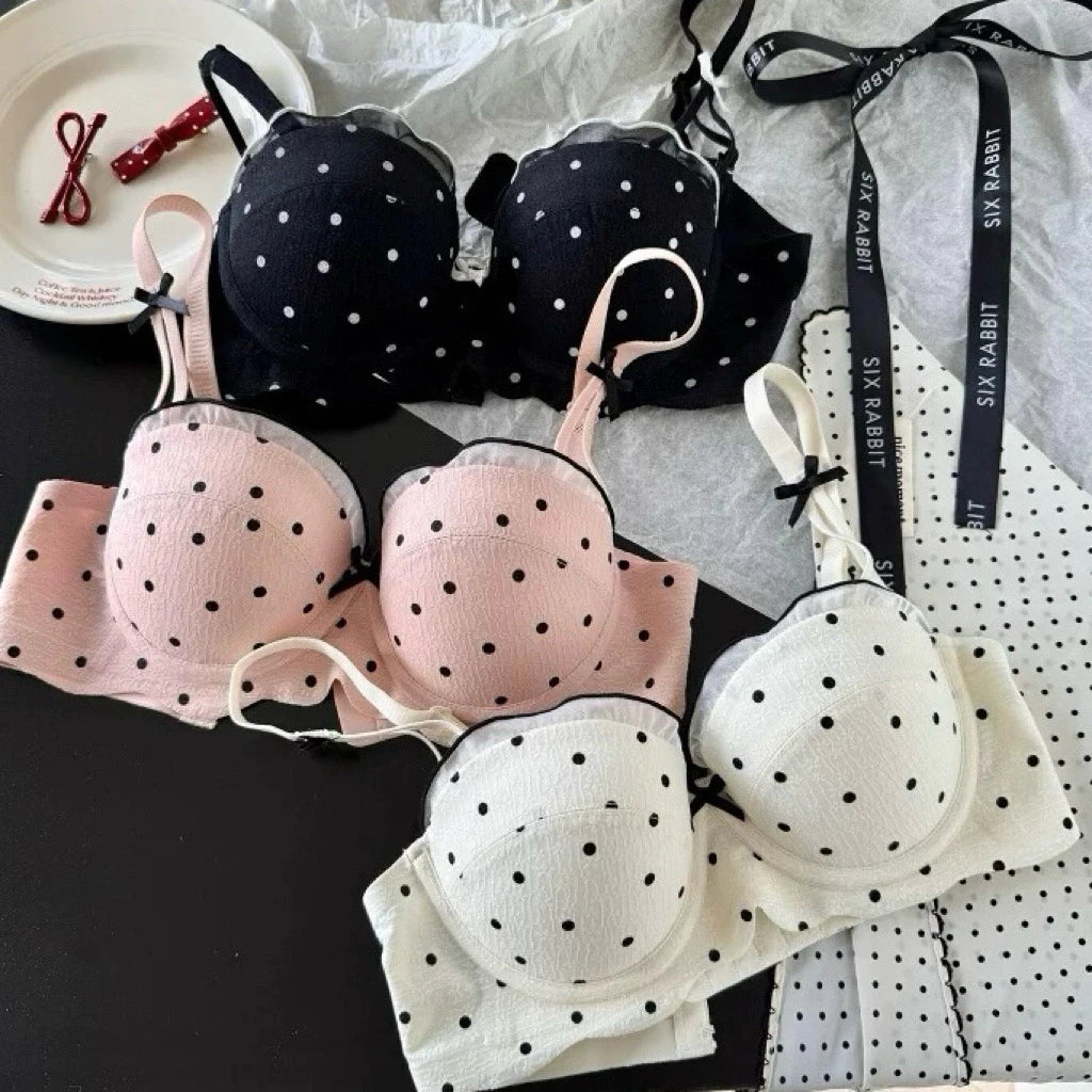 Cozy 日系圓點浪漫集中無鋼圈內衣套裝 小胸集中 無鋼圈內衣