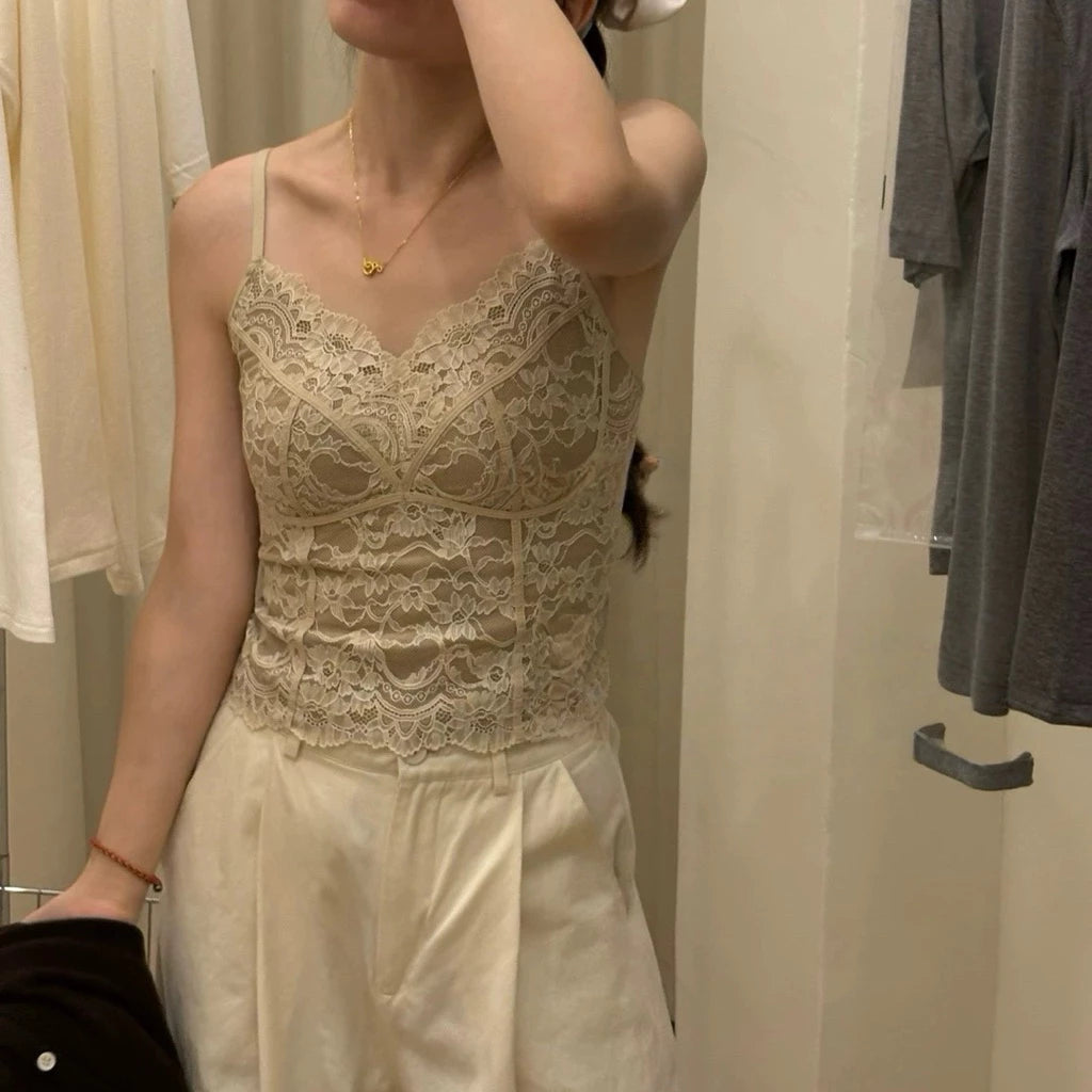 Cozy V領磨毛法式純慾蕾絲馬甲線中長版固定杯bratop