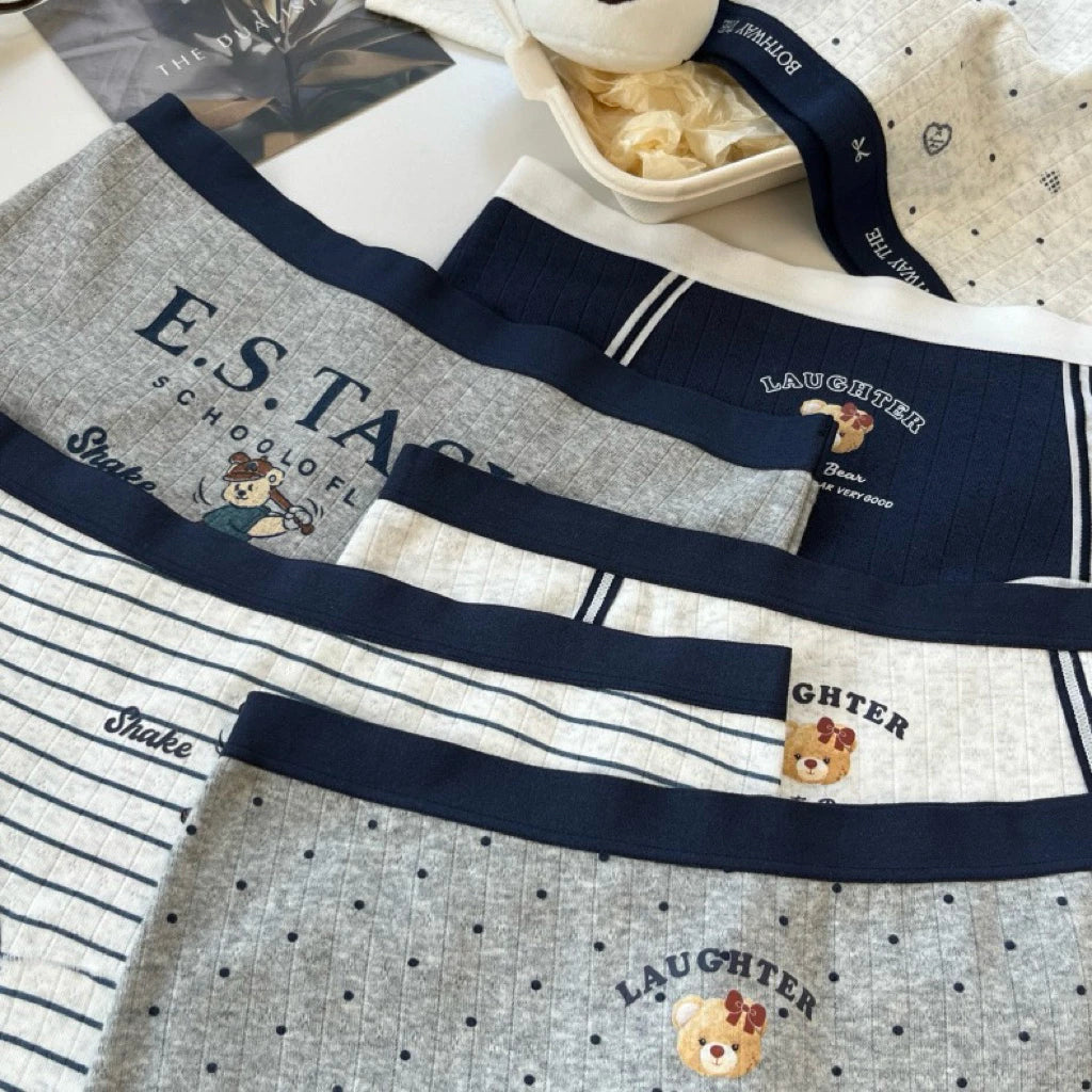 Cozy 學院風小熊棉質包臀彈性中腰內褲